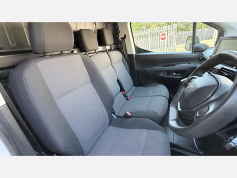 Peugeot Partner BLUEHDI PROFESSIONAL PREMIUM L2 25