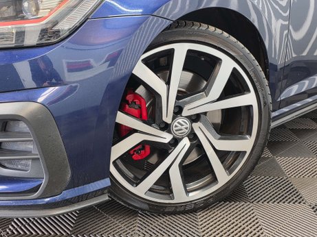 Volkswagen Golf 2.0 TSI GTI Performance Hatchback 5dr Petrol DSG Euro 6 (s/s) (245 ps) 41