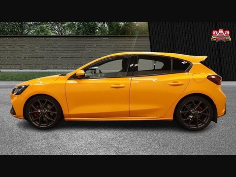 Ford Focus ST 7