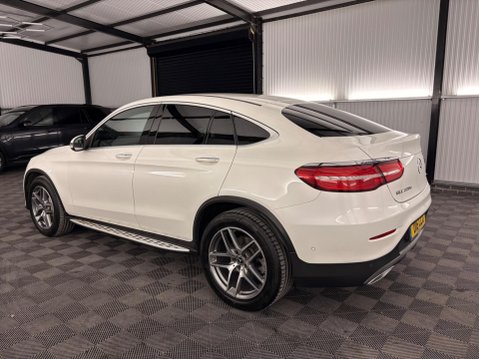 Mercedes-Benz GLC 2.1 GLC220d AMG Line (Premium) Coupe 5dr Diesel G-Tronic+ 4MATIC Euro 6 (s/ 53