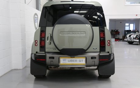Land Rover Defender D300 X-dynamic HSE - Air Suspension and Electric Tow Bar 7