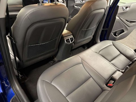 Hyundai IONIQ 1.6 IONIQ Premium SE FHEV Semi-Auto 5dr 40