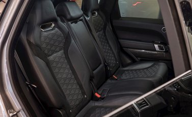 Land Rover Range Rover Sport 5.0 SVR 10