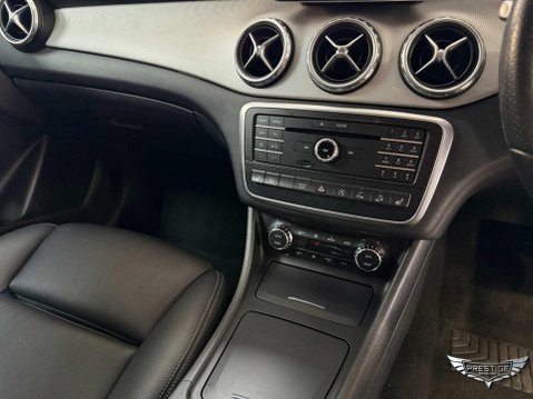 Mercedes-Benz GLA 2.1 GLA220d Sport (Premium) 7G-DCT 4MATIC Euro 6 (s/s) 5dr 26