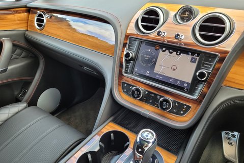 Bentley Bentayga Tdi V8 Bi-Turbo 32