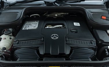 Mercedes-Benz GLS 600 Maybach 42