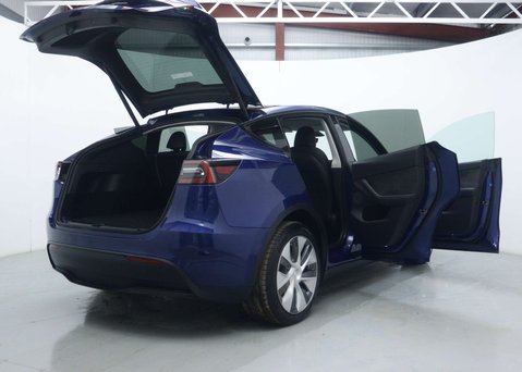 Tesla Model Y (Dual Motor) Long Range SUV 5dr Electric Auto 4WDE (384 bhp) 55