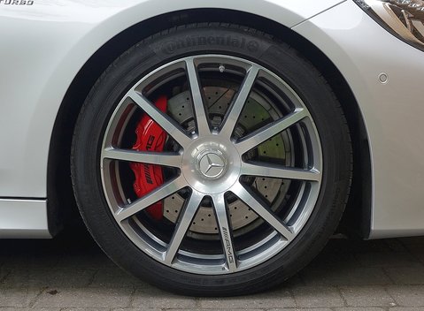 Mercedes-Benz S Class AMG Coupe 13