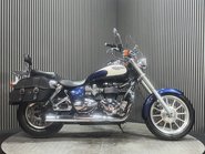 Triumph Bonneville 2011 ONLY 21K NEW MOT CRUISER 865CC 1