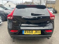 Volvo V40 D3 MOMENTUM NAV PLUS 7