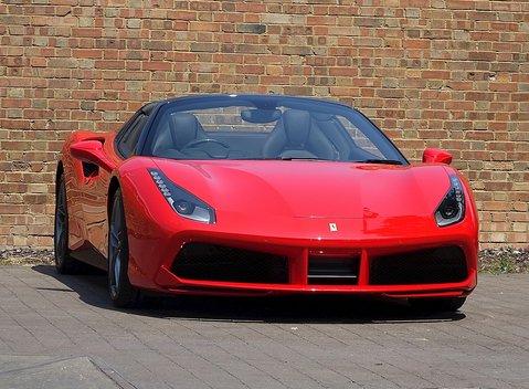 Ferrari 488 Spider 1