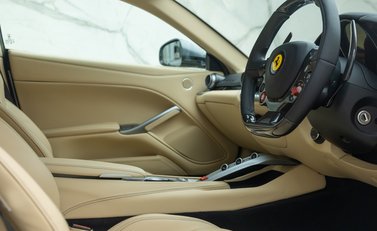 Ferrari F12 Berlinetta 14