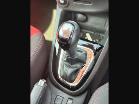 Renault Clio 1.5 dCi Dynamique S MediaNav EDC Euro 5 5dr 20
