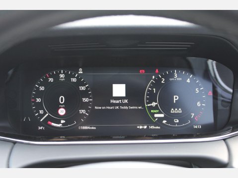 Land Rover Range Rover Evoque 1.5 P300e R-DYNAMIC HSE 17
