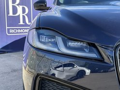 Jaguar F-Pace 2.0 D200 MHEV R-Dynamic Black SUV 5dr Diesel Auto AWD Euro 6 (s/s) (204 ps) 12