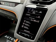 Lamborghini Revuelto V12 80