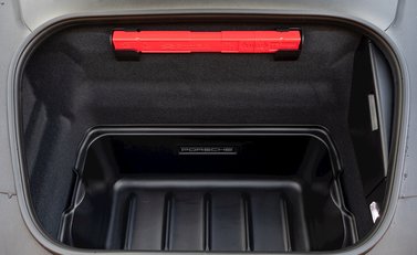 Porsche 911 (992) Carrera S 30