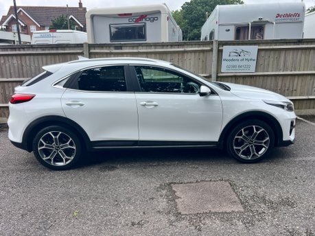 Kia Xceed 3 1.5 GDi ISG DCT AUTOMATIC 5dr 3