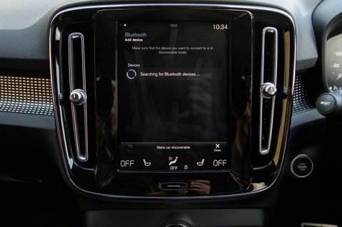 Volvo XC40 B4 R-DESIGN PRO AWD MHEV 29