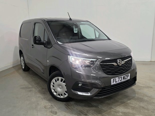 Vauxhall Combo VAUXHALL COMBO CARGO L1 DIESEL 2300 1.5 Turbo D 100ps H1 Pro Van 1