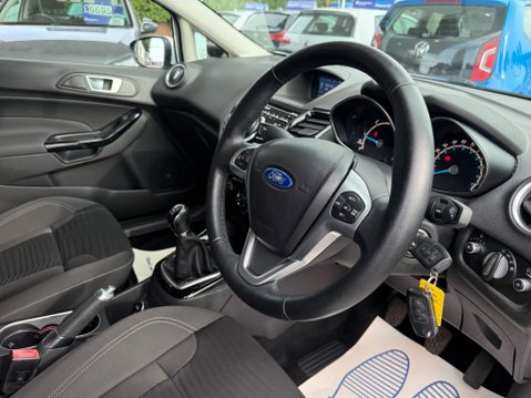 Ford Fiesta 1.5 TDCi Titanium Euro 5 5dr 18