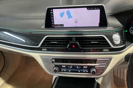 BMW 7 Series 2.0 740e 9.2kWh M Sport Saloon 4dr Petrol Plug-in Hybrid Auto Euro 6 (s/s)  5