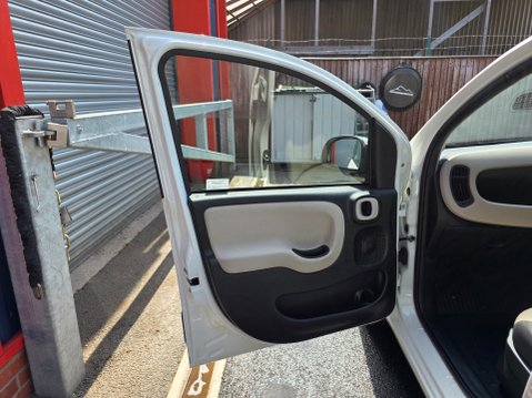Fiat Panda TWINAIR LOUNGE DUALOGIC 21