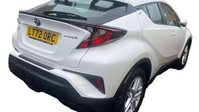 Toyota C-HR 1.8 VVT-h GPF Icon SUV 5dr Petrol Hybrid CVT Euro 6 (s/s) (122 ps) 3