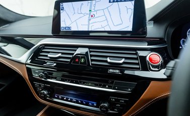 BMW M5 Competition 22