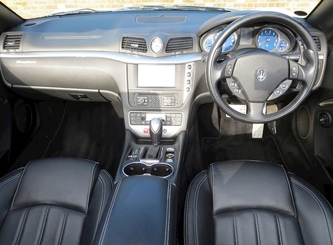 Maserati Grancabrio 12