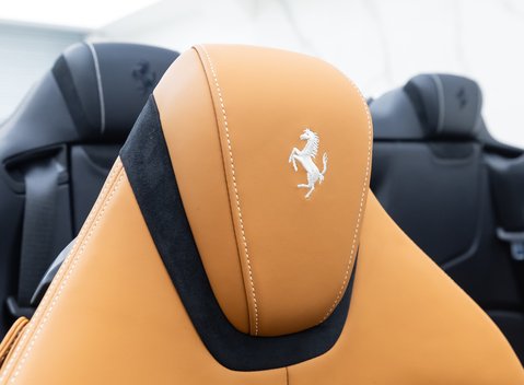 Ferrari Roma SPIDER 16