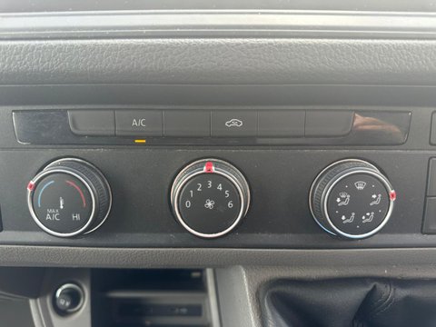 Volkswagen Crafter CR35 TDI M H/R P/V TRENDLINE 12