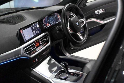BMW 3 Series 320I XDRIVE M SPORT 12