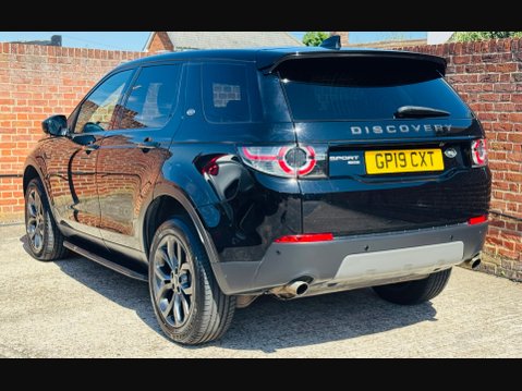 Land Rover Discovery Sport 2.0 TD4 Landmark SUV 5dr Diesel Auto 4WD Euro 6 (s/s) (180 ps) 8