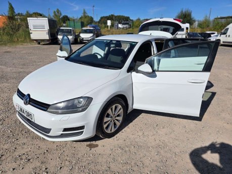 Volkswagen Golf 1.2 TSI BlueMotion Tech S Hatchback 5dr Petrol DSG Euro 5 (s/s) (105 ps) 9