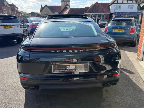 Porsche Panamera PDK 13