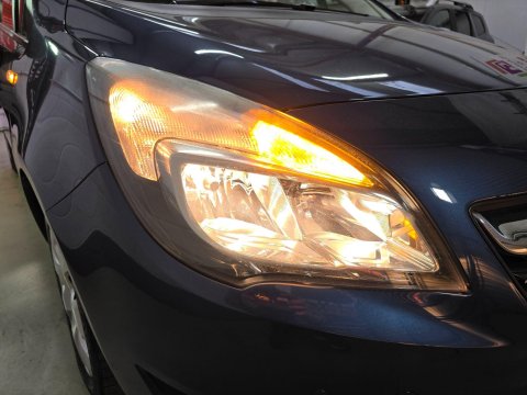 Vauxhall Meriva 1.7 CDTi Exclusiv Auto Euro 5 5dr 44