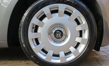 Rolls-Royce Ghost EWB 5