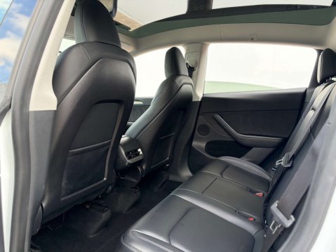 Tesla Model Y ModeL Y Long Range AWD 4WD 5dr 58
