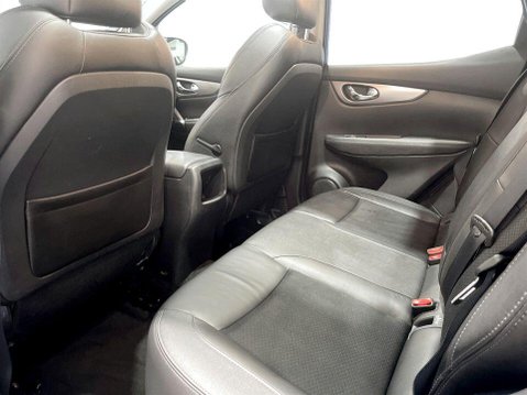 Nissan Qashqai 1.5 dCi Tekna SUV 5dr Diesel Manual Euro 6 (s/s) (115 ps) 21