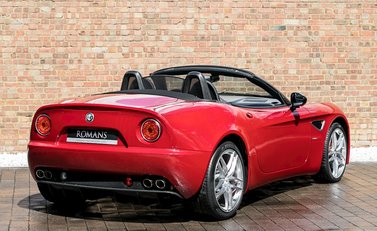 Alfa Romeo 8C Spider 9