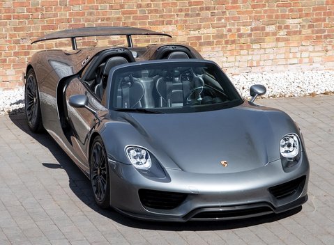 Porsche 918 Spyder 8