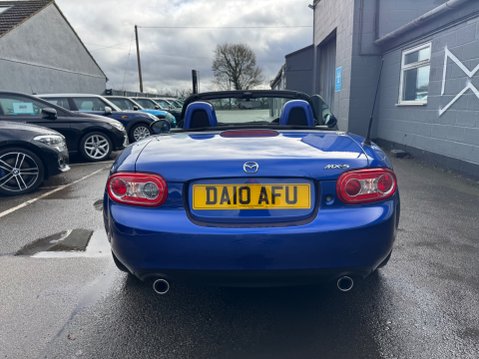 Mazda MX-5 20TH ANNIVERSARY 4