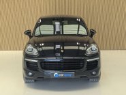 Porsche Cayenne 3.0 Cayenne V6 D Tiptronic S 4WD 5dr 12
