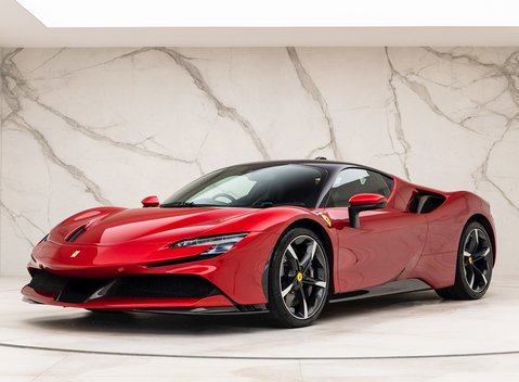 Ferrari SF90 Stradale 6