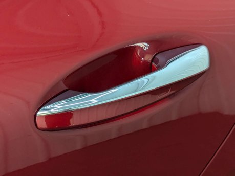 Mercedes-Benz CLA Class 1.3 CLA 250 AMG Line Premium E Auto 4dr 31