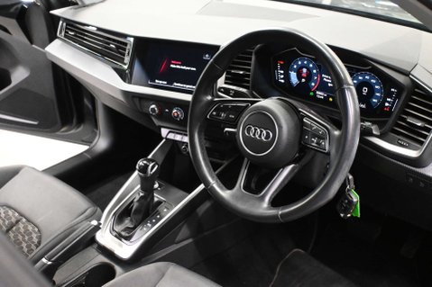 Audi A1 1.0 A1 Sportback 25 TFSI Sport Semi-Auto 5dr 12