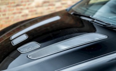 Aston Martin V12 Vantage S 22