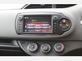 Toyota Yaris VVT-I ICON 17