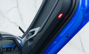 Lamborghini Aventador S LP 740-4 ROADSTER 26